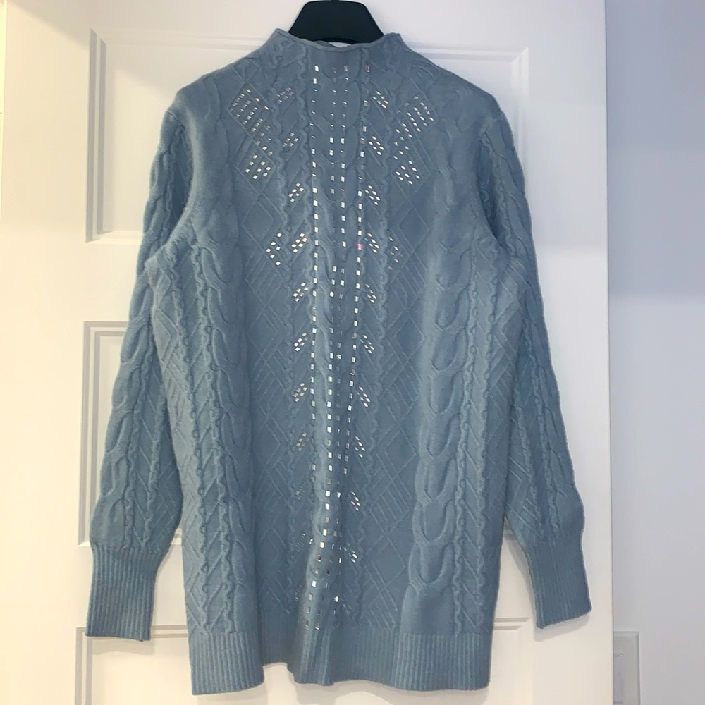 Melanie Lyne sweater size medium, fits bust 38